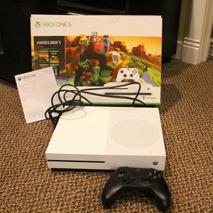 Xbox Series One S 1TB Console + 1 Controller Like New